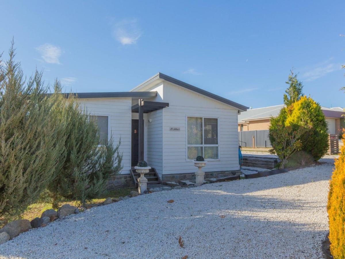 Villa St Helenas 5 Twynam Street Jindabyne Exterior foto